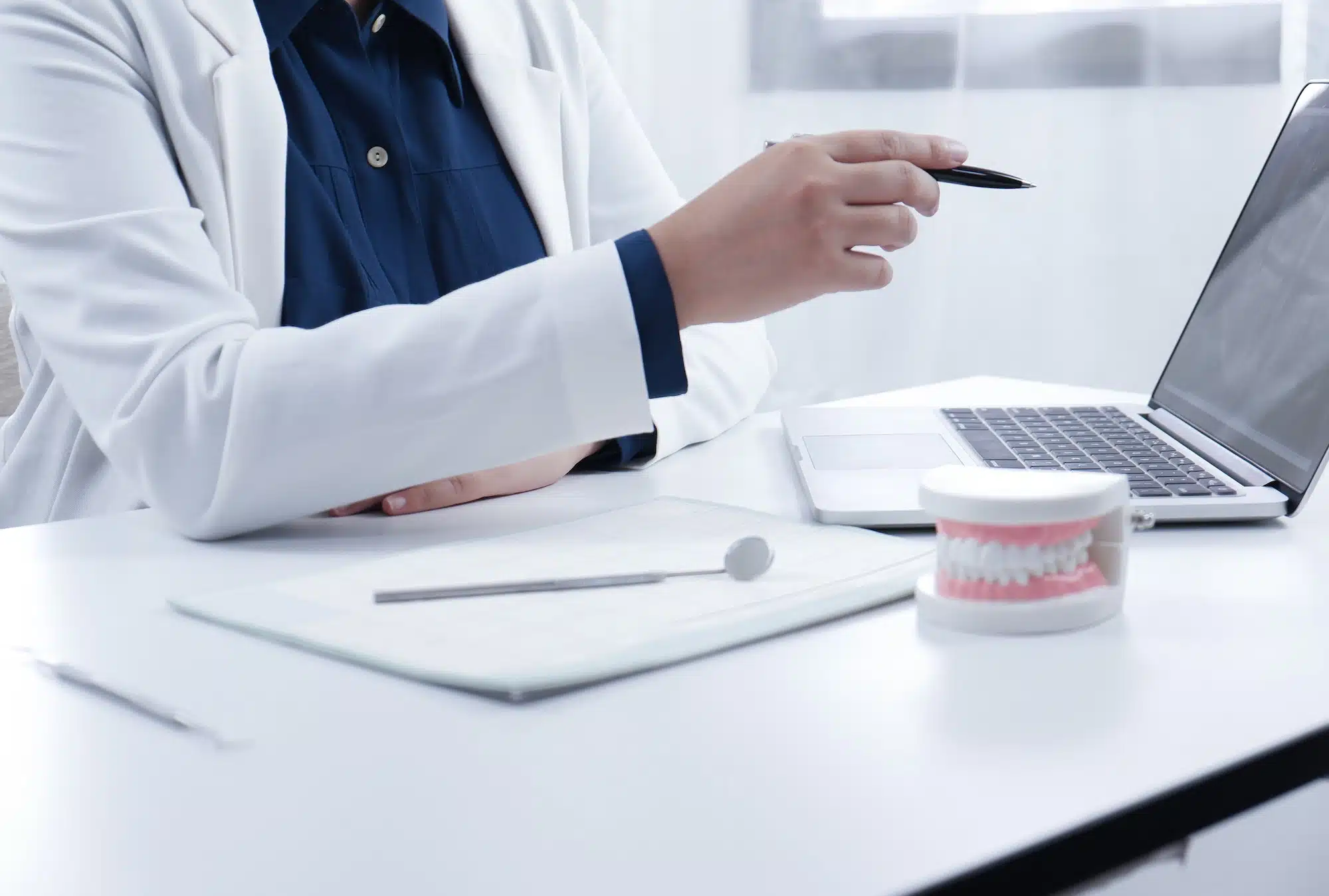 Dentist